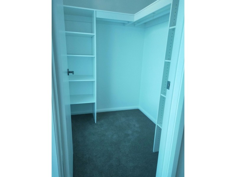 4B Galileo St, Campbelltown NSW 2560