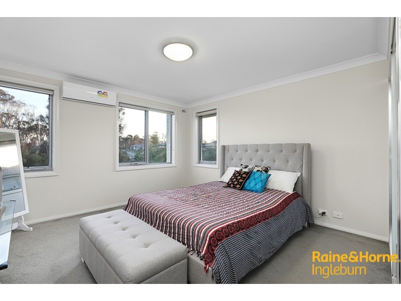149 MARY ANN DRIVE, Glenfield NSW 2167