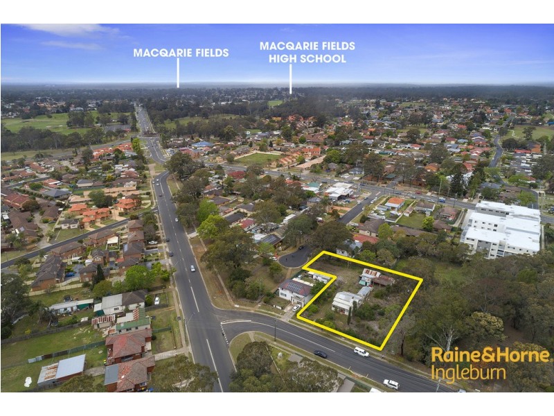 3 CARLISLE STREET, Ingleburn NSW 2565
