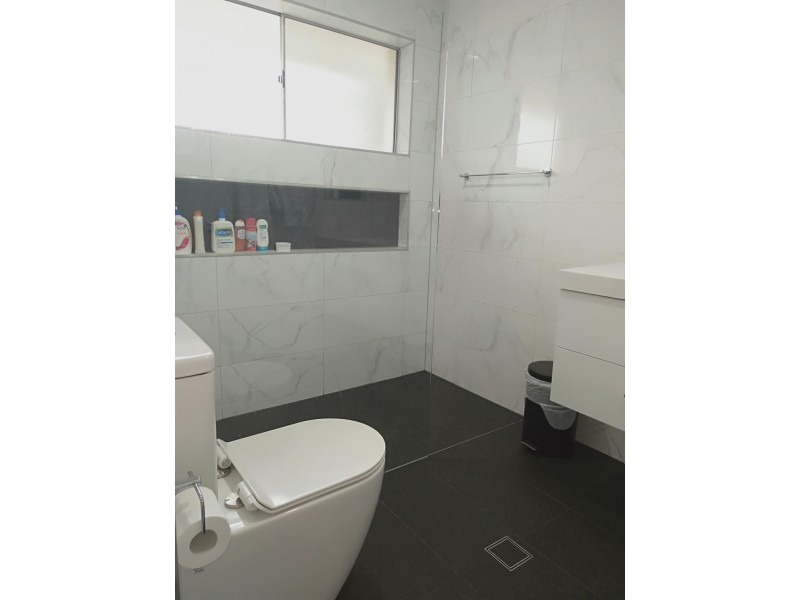 37 Atchison Road, Macquarie Fields NSW 2564