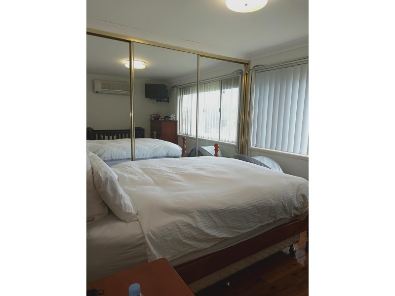 37 Atchison Road, Macquarie Fields NSW 2564