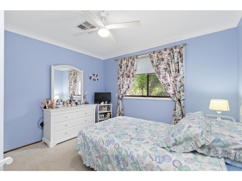 14 CLOVER PLACE, Macquarie Fields NSW 2564