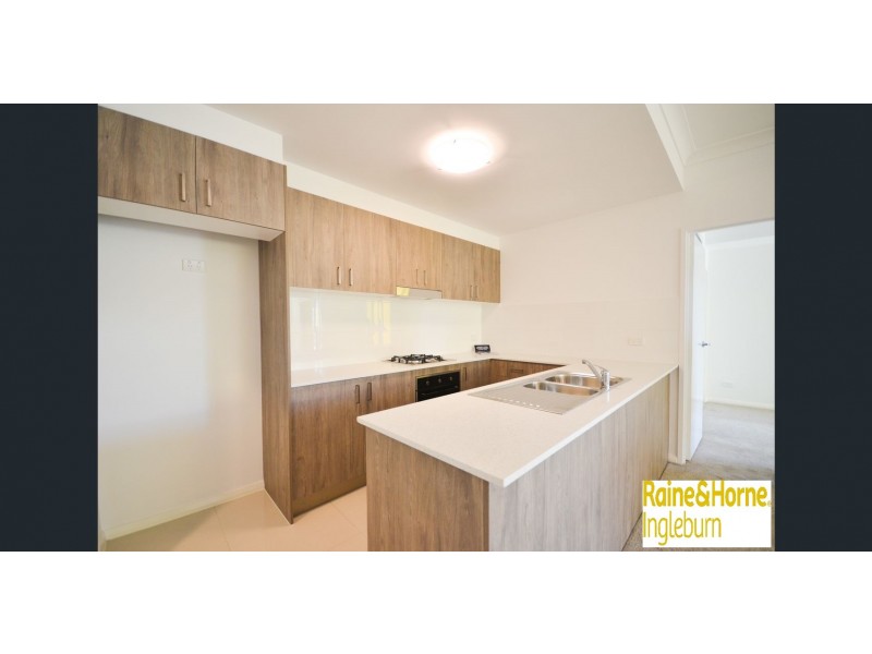 207/ 30-34 Chamberlain Street, Campbelltown NSW 2560