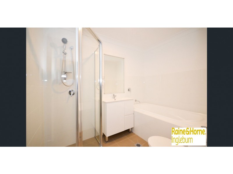 207/ 30-34 Chamberlain Street, Campbelltown NSW 2560