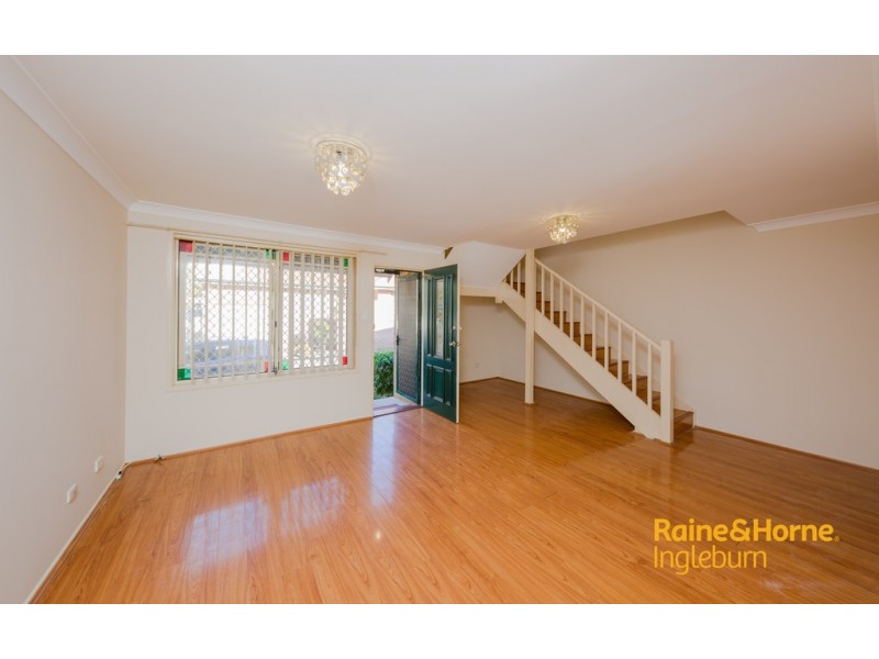10 34 KINGS ROAD, Ingleburn NSW 2565