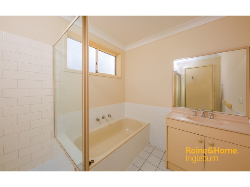 10 34 KINGS ROAD, Ingleburn NSW 2565