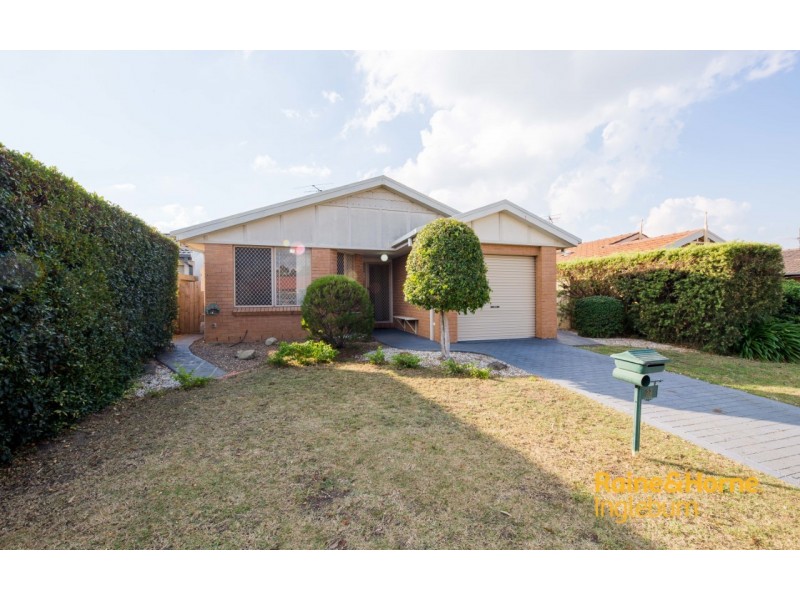 22 WYPERFELD PLACE, Bow Bowing NSW 2566