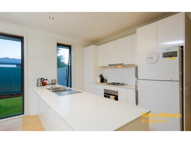 8 2 JACLYN STREET, Ingleburn NSW 2565