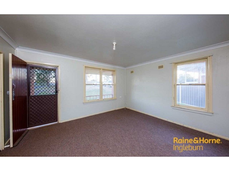 25 VINCENNES AVENUE, Tregear NSW 2770