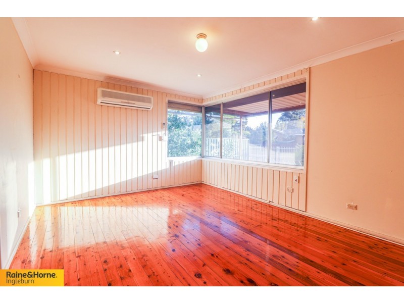 46 GORDON AVENUE, Ingleburn NSW 2565