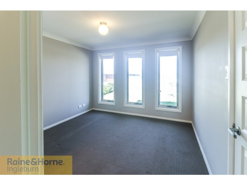 27 SPITZER STREET, Gregory Hills NSW 2557