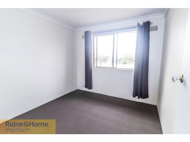 12/2-4 FOREMAN STREET, Glenfield NSW 2167
