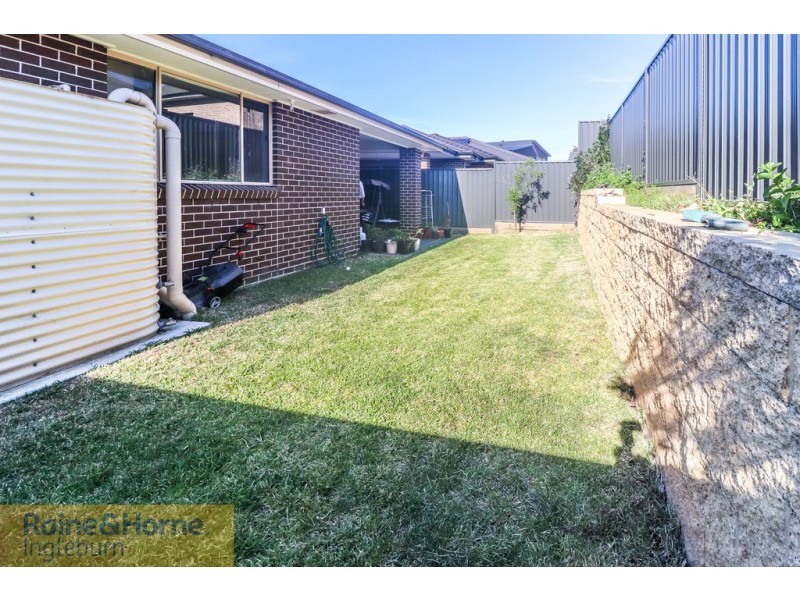 45 HOLDEN DRIVE, Oran Park NSW 2570