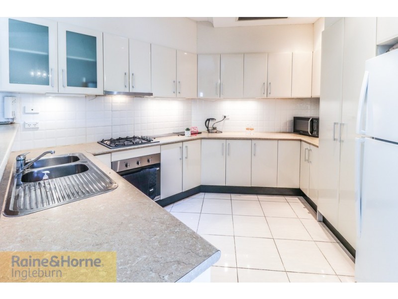 4/88 BELMONT ROAD, Glenfield NSW 2167