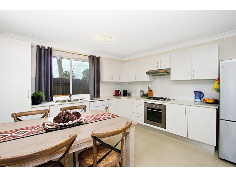 4a HAKEA PLACE, Macquarie Fields NSW 2564