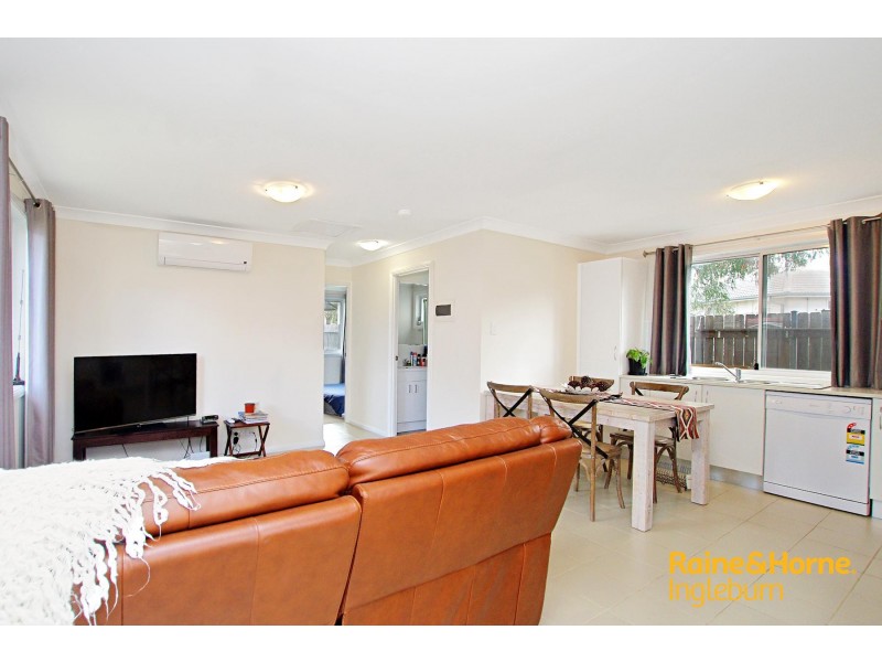 4a HAKEA PLACE, Macquarie Fields NSW 2564