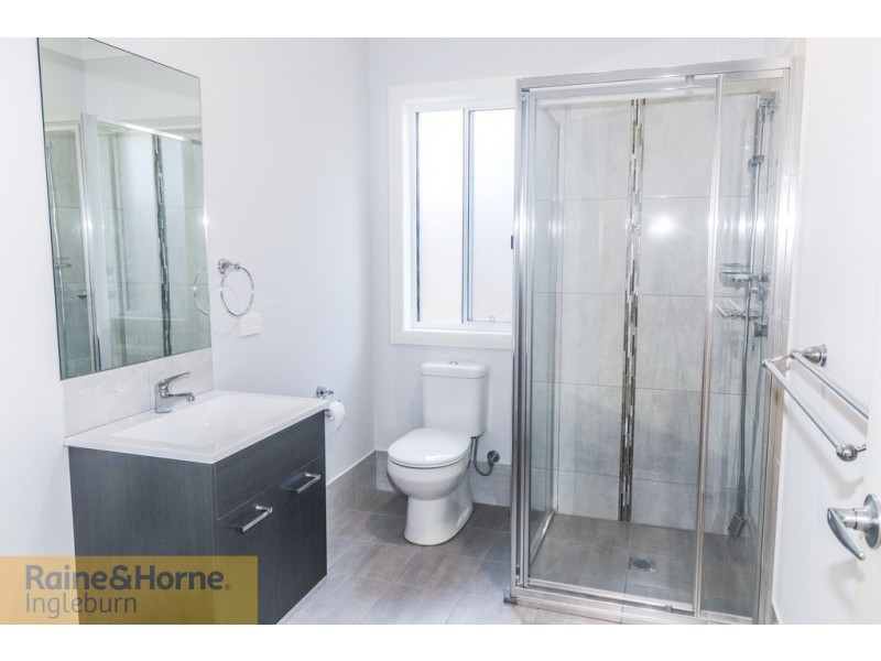 26A Wakeling Drive, Edmondson Park NSW 2174