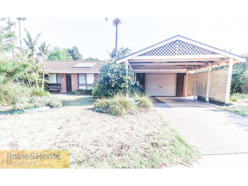 19 OWEN STANLEY ROAD, Glenfield NSW 2167