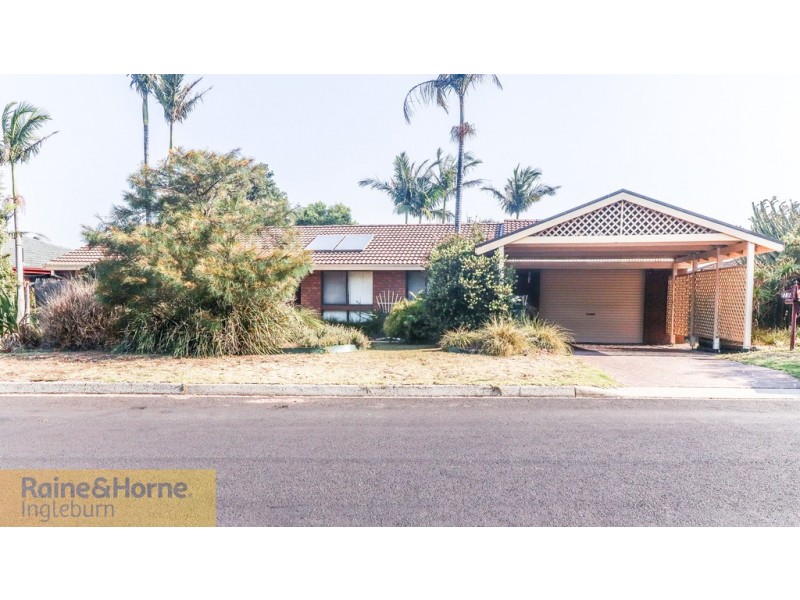 19 OWEN STANLEY ROAD, Glenfield NSW 2167