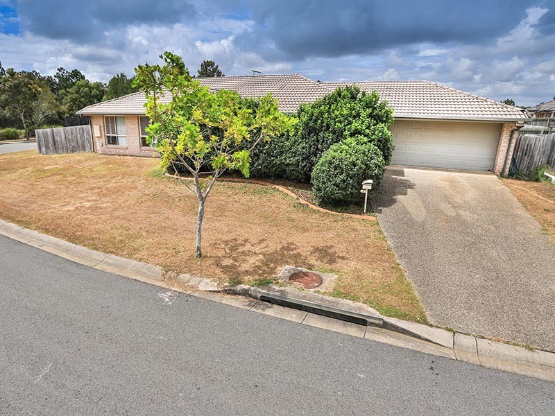 1-3 Grassdale Crescent, Morayfield QLD 4506