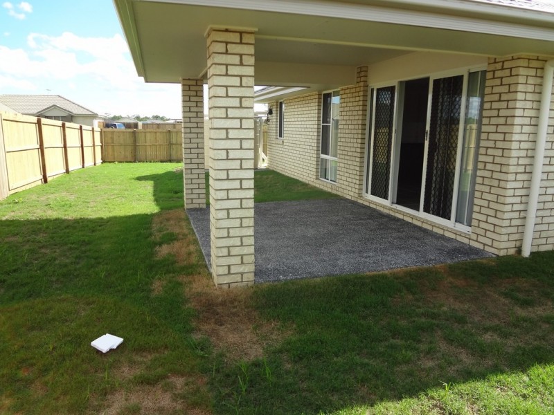 1 Baxter Crescent, Caboolture QLD 4510