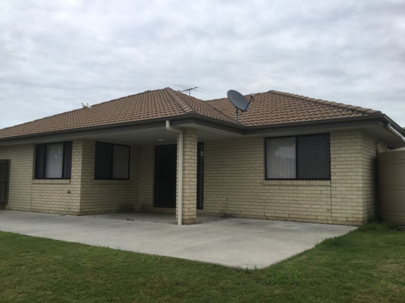 5 Pinegrove Street, Morayfield QLD 4506