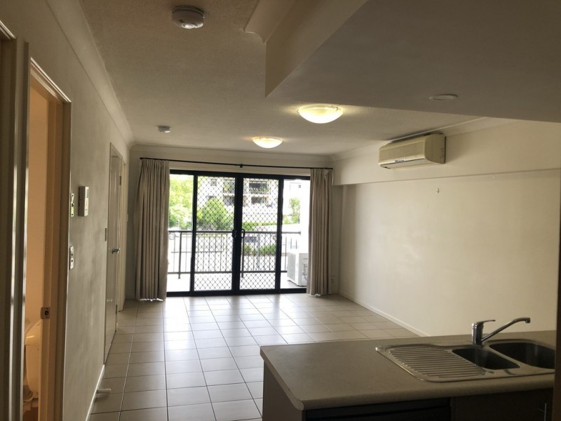 6/26 Lower King Street, Caboolture QLD 4510