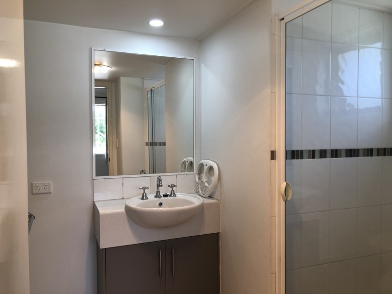 6/26 Lower King Street, Caboolture QLD 4510