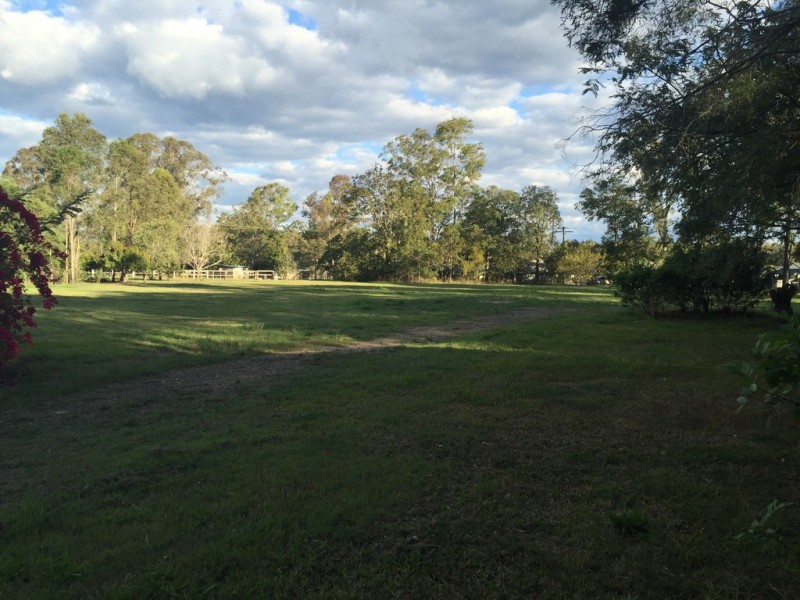 97 Pauls Road, Upper Caboolture QLD 4510