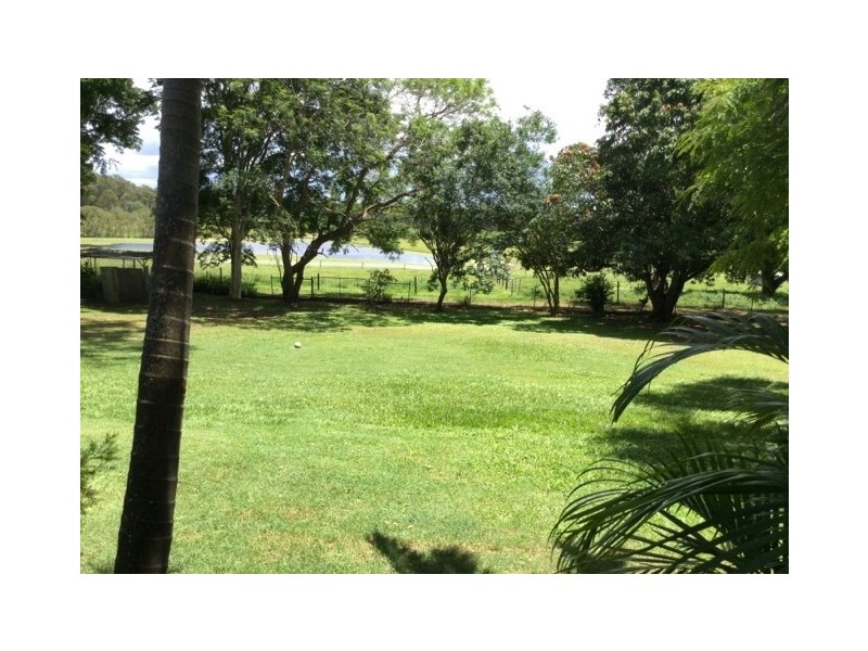 341 Bellmere Road, Bellmere QLD 4510
