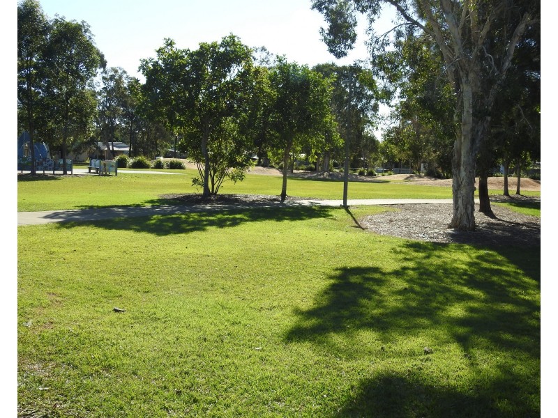 5/6 Rogers Crescent, Caboolture QLD 4510