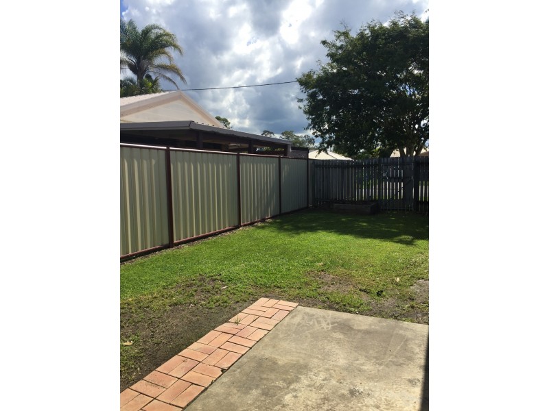 2/2 Clare Street, Morayfield QLD 4506
