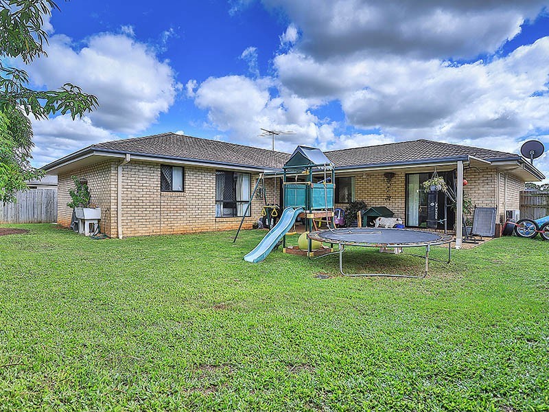 8 Cherrytree Crescent, Upper Caboolture QLD 4510