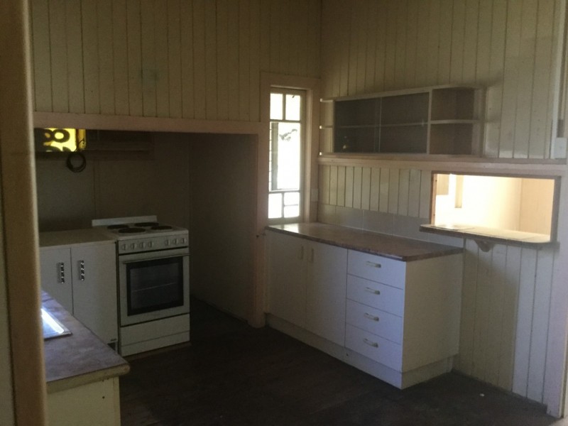 18 Station Street, Caboolture QLD 4510