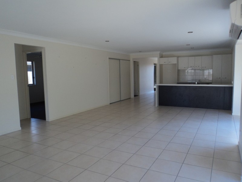 14 Salwood Street, Morayfield QLD 4506