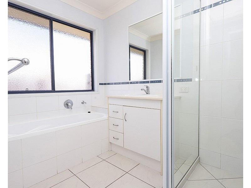 12 Drew Court, Morayfield QLD 4506