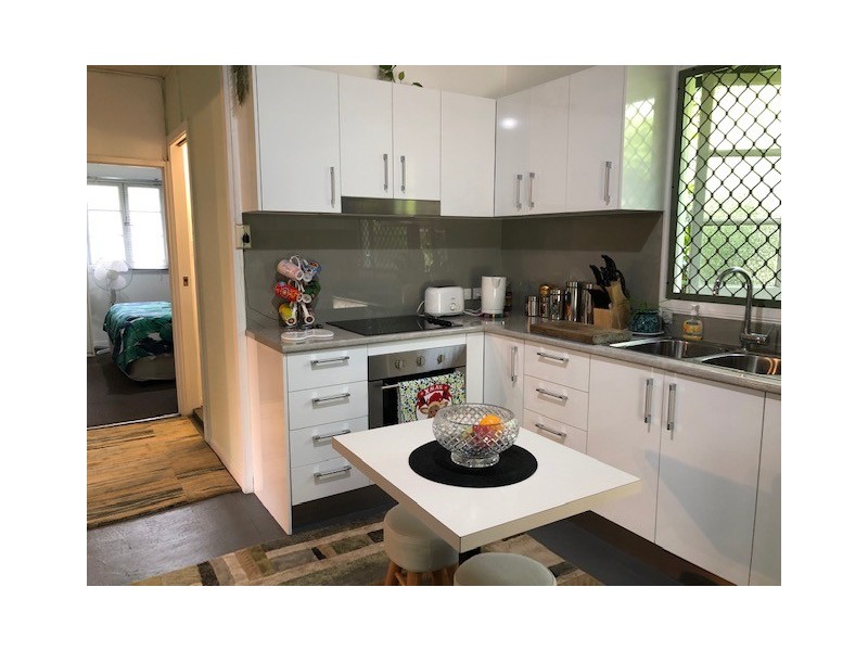 15 Dennis Street, Caboolture QLD 4510