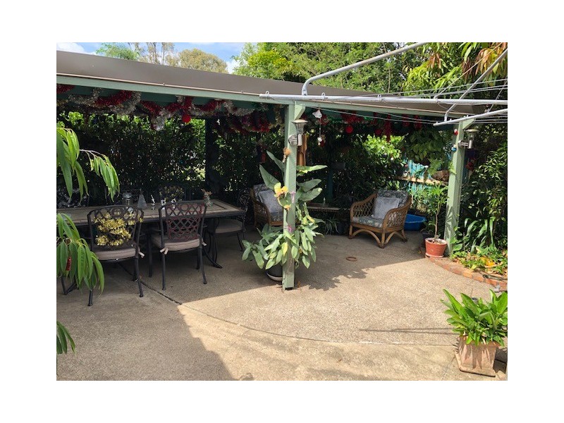 15 Dennis Street, Caboolture QLD 4510