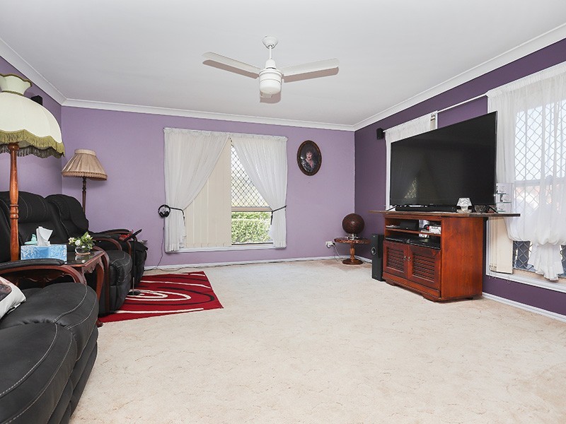 9 Helen St, Caboolture QLD 4510