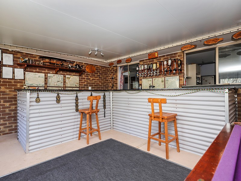 9 Helen St, Caboolture QLD 4510