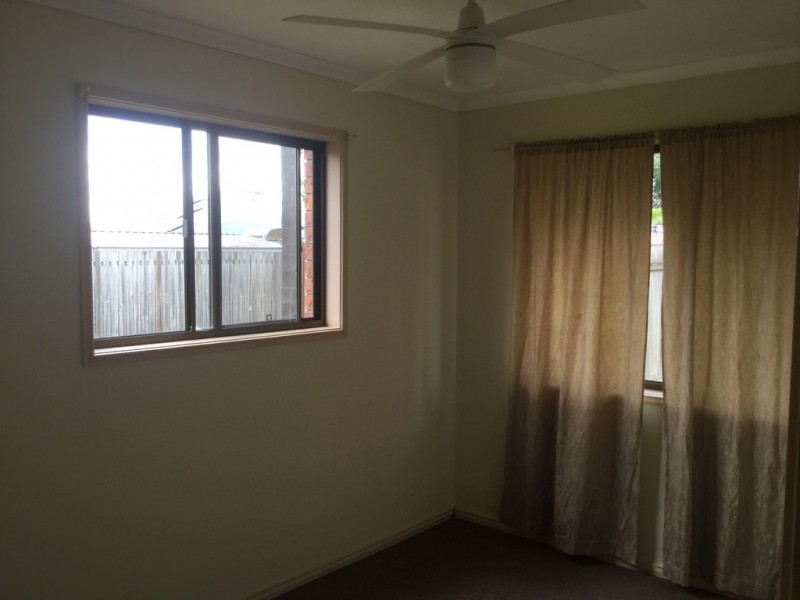 1/2 Clare Street, Morayfield QLD 4506