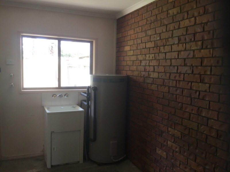 1/2 Clare Street, Morayfield QLD 4506