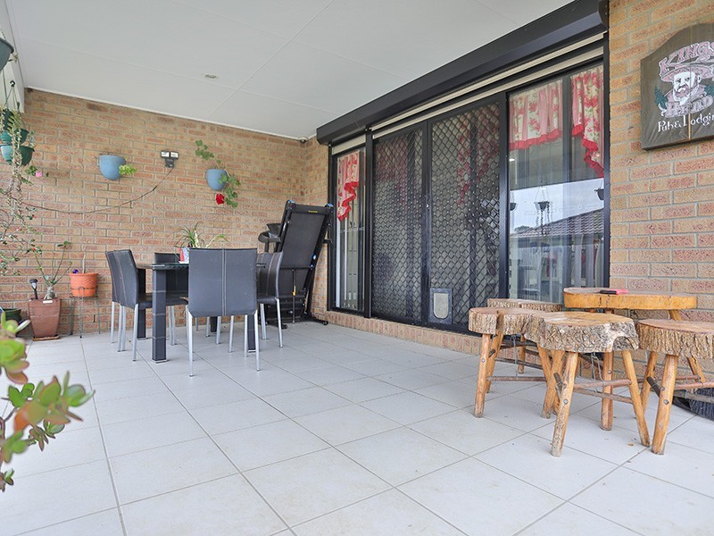 33 Peacherine Crct, Bellmere QLD 4510