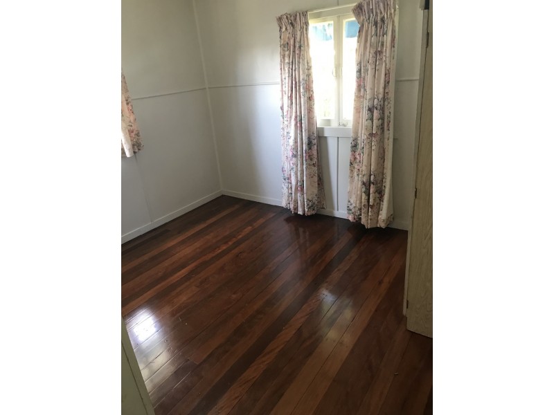 103 Bells Pocket Rd, Strathpine QLD 4500