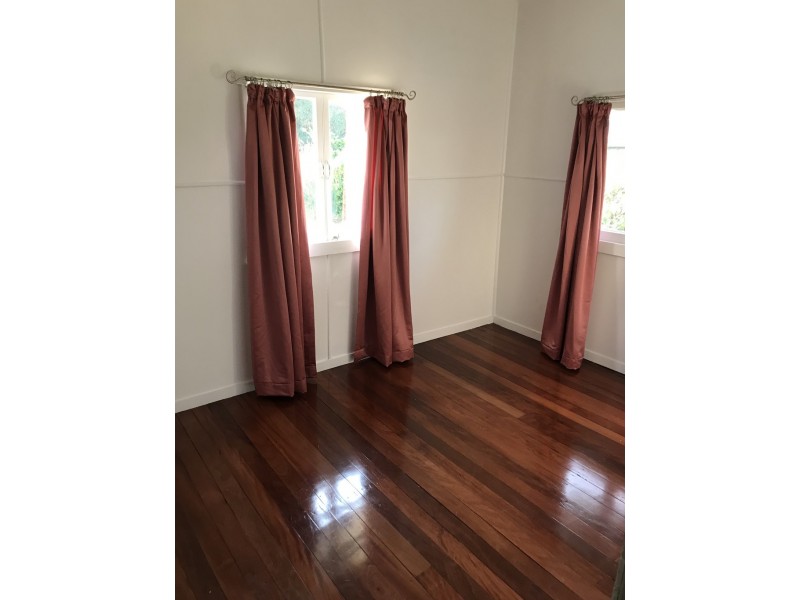 103 Bells Pocket Rd, Strathpine QLD 4500