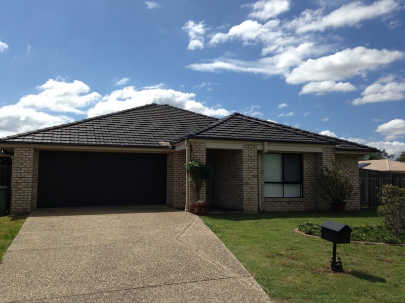 2 Dear Place, Bellmere QLD 4510