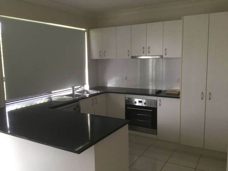 2 Dear Place, Bellmere QLD 4510
