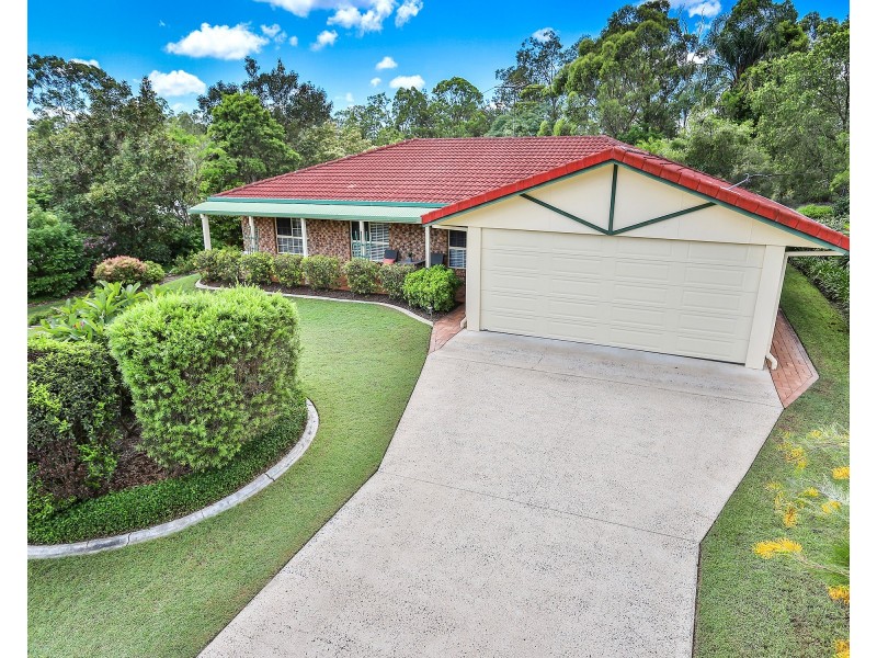 5 Franklin Cres, Morayfield QLD 4506