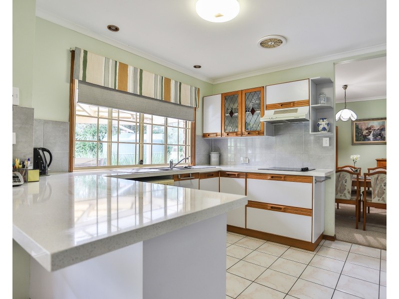 5 Franklin Cres, Morayfield QLD 4506