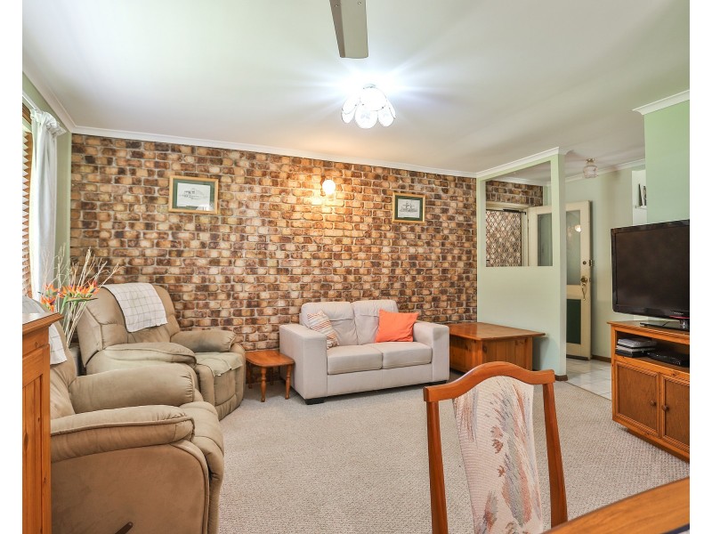 5 Franklin Cres, Morayfield QLD 4506